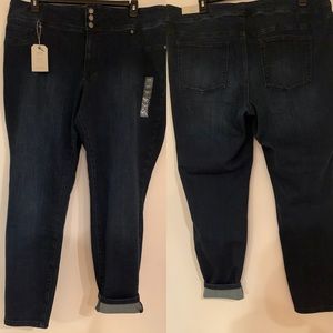 NWT High Waisted Maurice’s Jeans